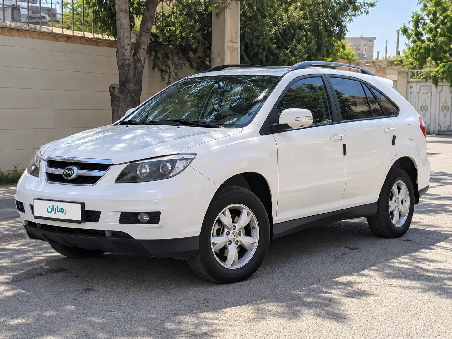 بی وای دی S6 ساده