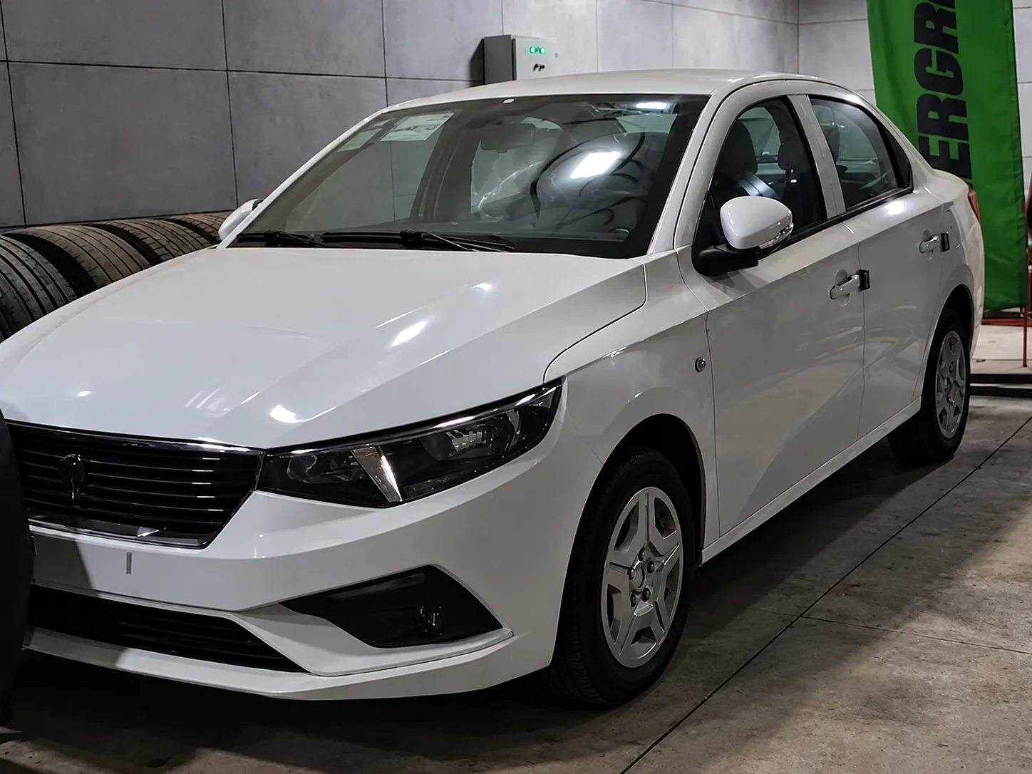 ایران خودرو تارا اتوماتیک V4 LX-TU5P