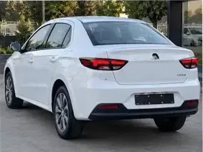ایران خودرو تارا دنده ای V1 ساده